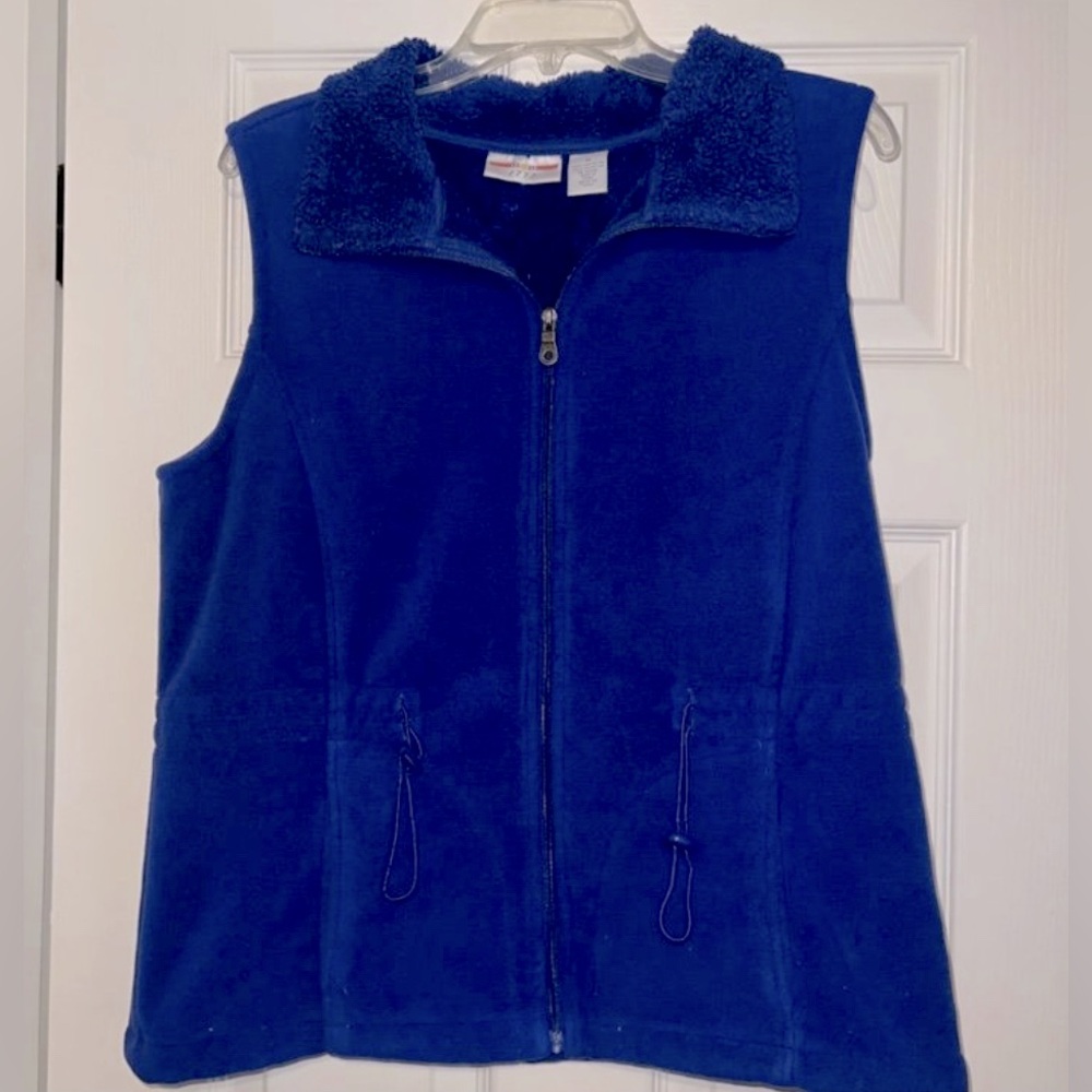 Woman’s 1775 Medium Vest